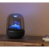 اسپیکر بلوتوثی هارمن کاردن مدل Aura Studio 5، با توان خروجی 160 وات، دارای نور RGB و سابووفر 143 میلیمتری، قابل حمل